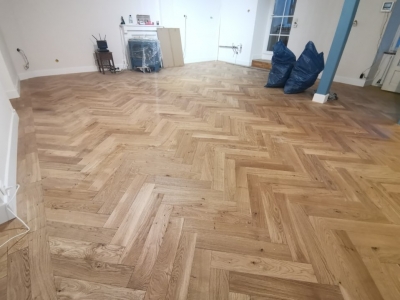 Pose de parquet chêne Bâton rompu